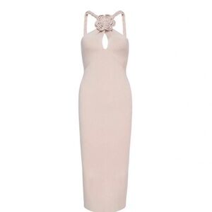 Chic Sleeveless Cream Midi Dress